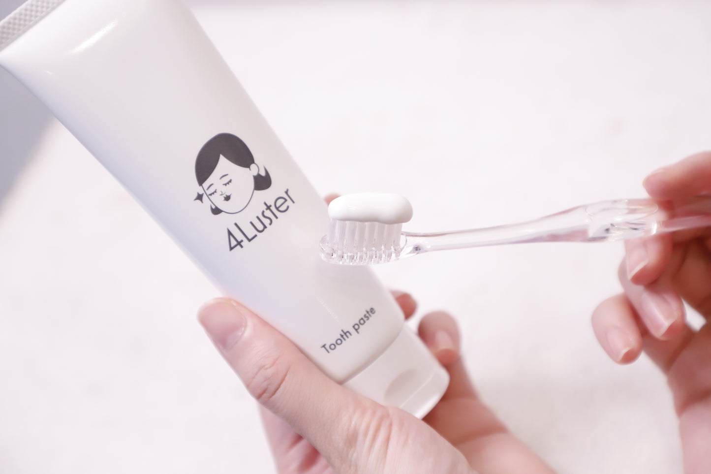 4Luster Whitening Toothpaste